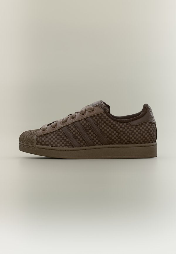 adidas Originals SUPERSTAR II UNISEX - Trainers - earth strata/brown