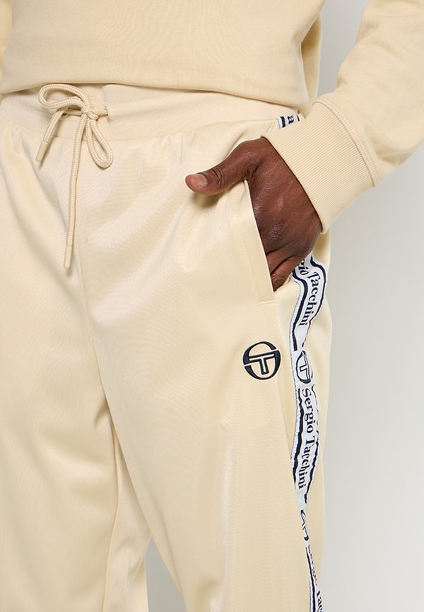 Sergio Tacchini GRECO