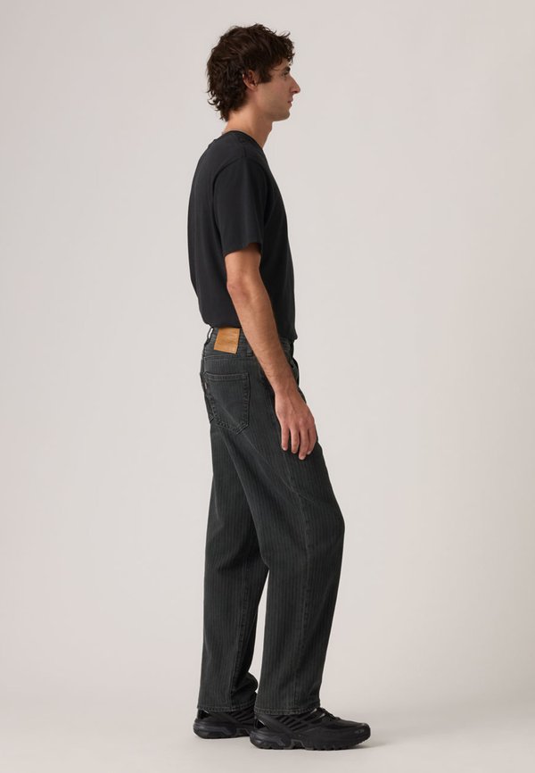 Levi's® 568® STAY LOOSE