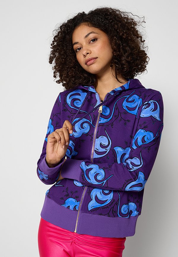 Versace Jeans Couture