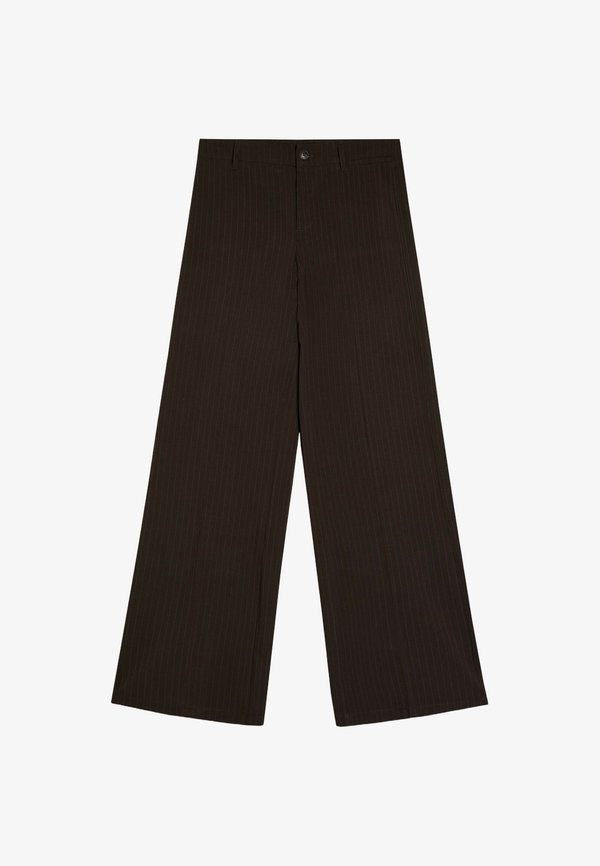 Bershka WIDE-LEG - TROUSERS - Trousers - dark brown