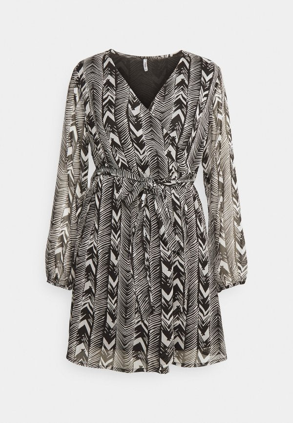 ONLY Petite ONLZIGGY LIFE WRAP DRESS