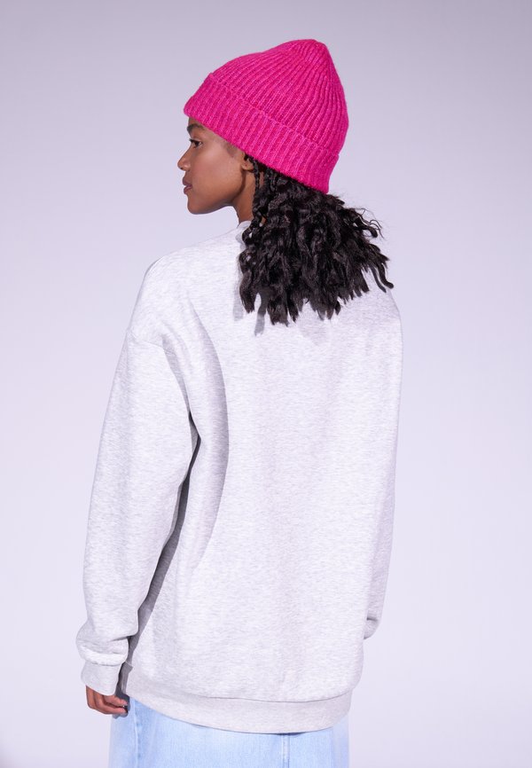 YOURTURN by Zalando RELAXED FIT SWEATSHIRT