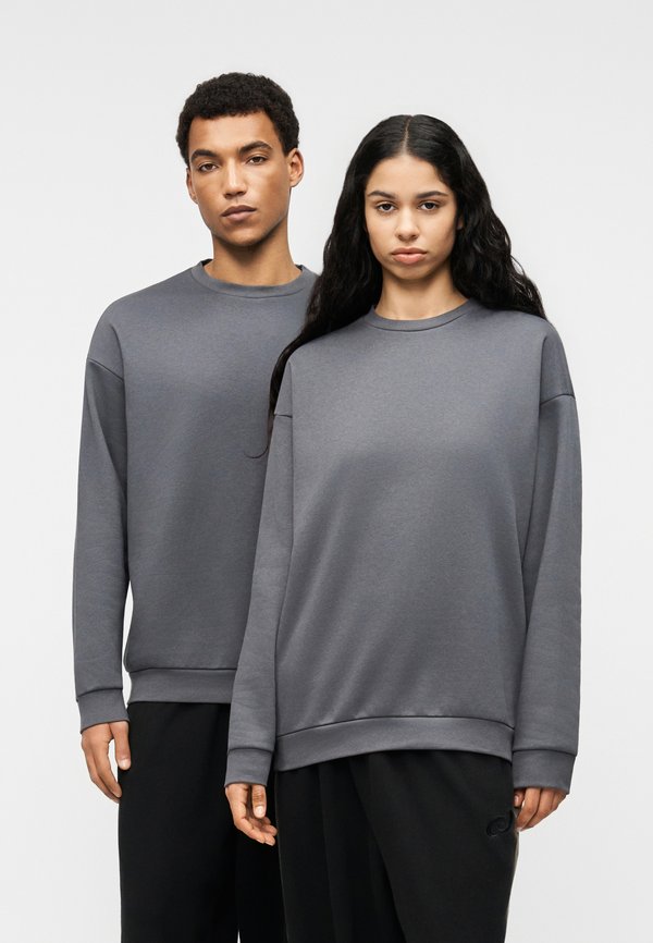 YOURTURN by Zalando RELAXED FIT SWEATSHIRT