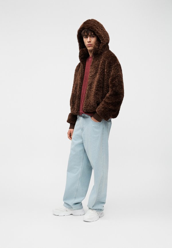 YOURTURN by Zalando UNISEX ADAPTIVE FAUX FUR HOODED JACKET