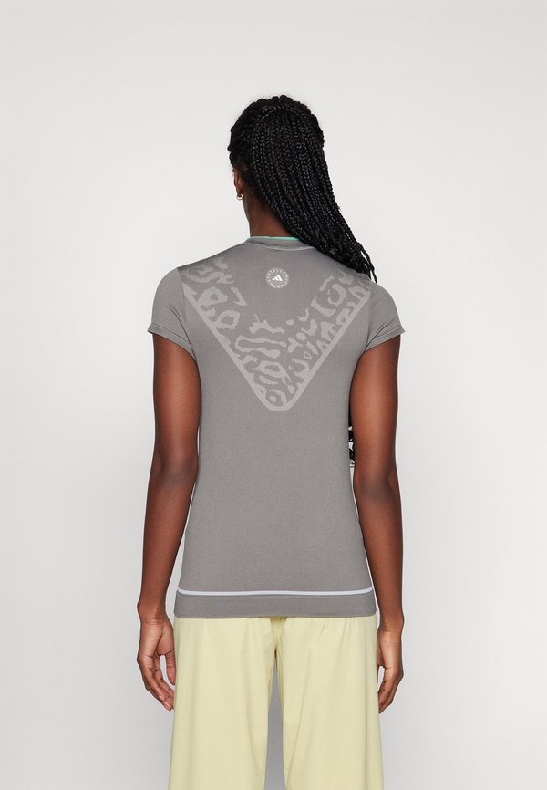 adidas by Stella McCartney GOLF