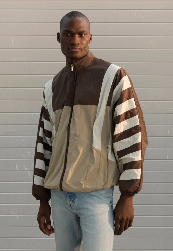 EA7 Emporio Armani JACKET