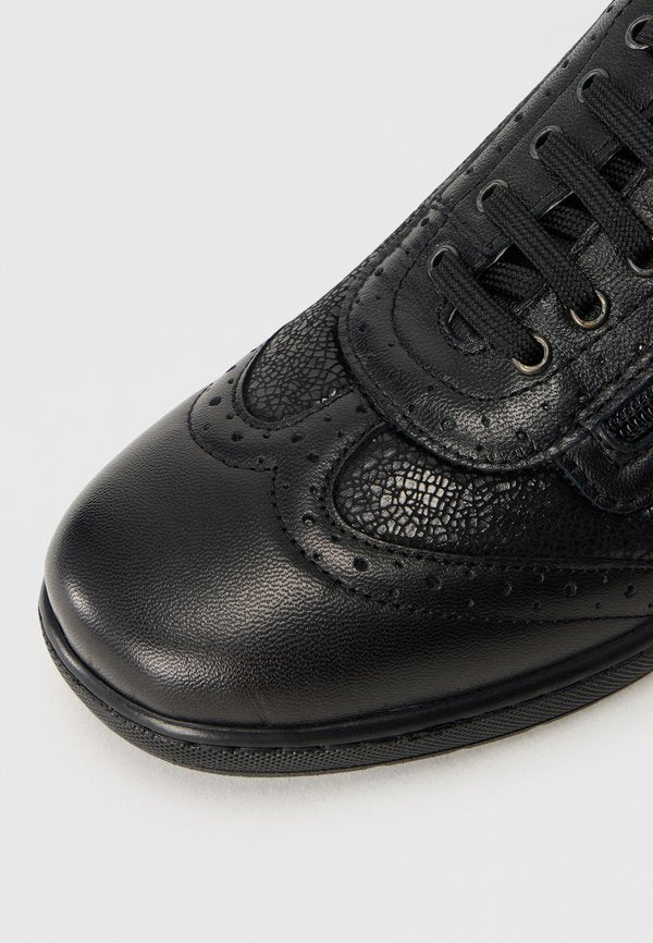 Scholl THELMA