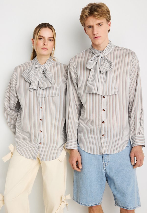 Sister Jane ARTHUR STRIPE BOW SHIRT UNISEX