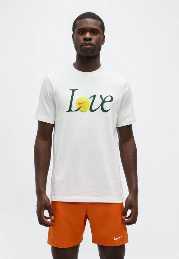 Nike Performance NIKECOURT TEE LOVE - Print T-shirt - white