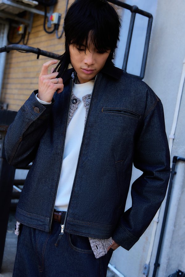 BDG Urban Outfitters RAW ALBA