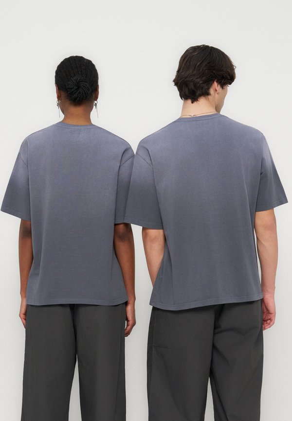 YOURTURN by Zalando HEAVYWEIGHT REGULAR FIT