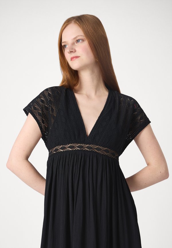 VILA VIAMLINE V-NECK SHORT
