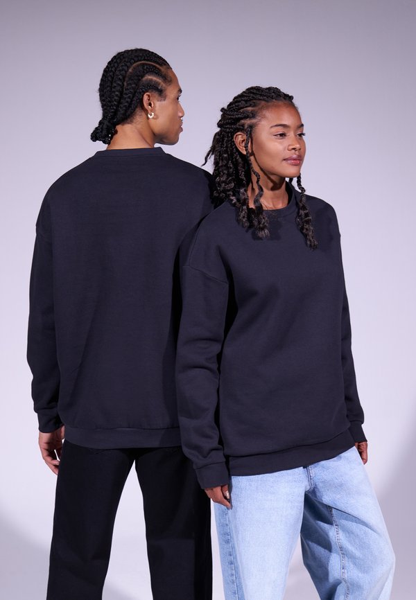 YOURTURN by Zalando RELAXED FIT SWEATSHIRT