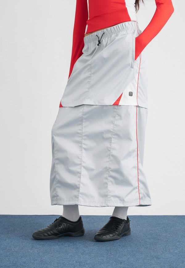 Nike Sportswear ZIP OFF SKIRT SHOX - Mini skirt - grey fog