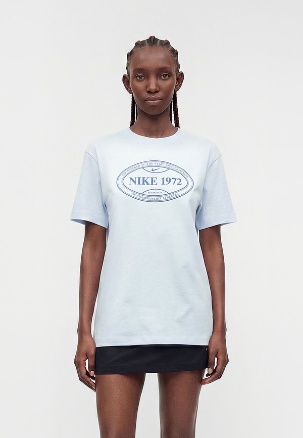 Nike Sportswear BOXY TEE