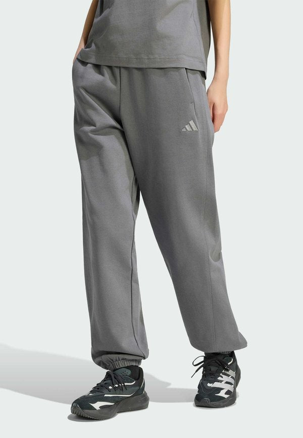 adidas Sportswear ADIDAS SPORTSWEAR ADIDAS KIT SMALL LOGO LOOSE CUFFED PANTS - Tracksuit bottoms - grey five