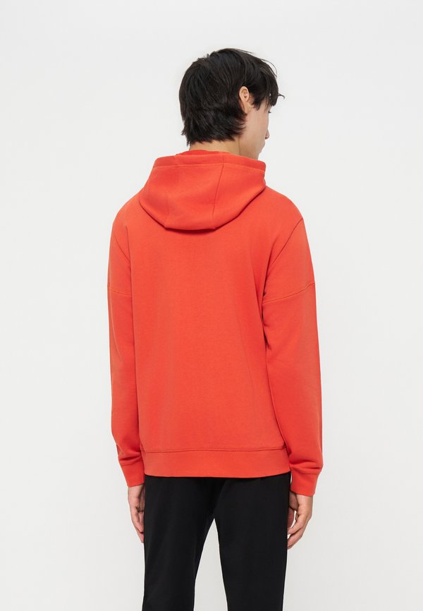 EA7 Emporio Armani