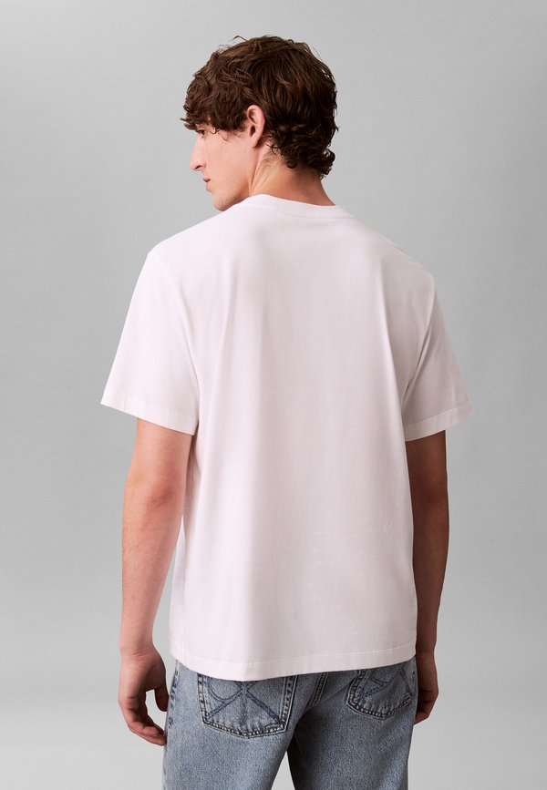 Calvin Klein Jeans  MATCHBOX LOGO GRAPHIC