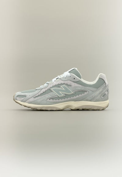 New Balance U204L UNISEX