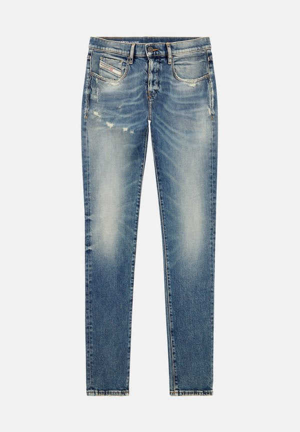 Diesel 2019 D-STRUKT