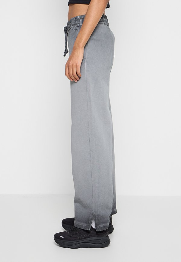 Champion REGULAR FIT