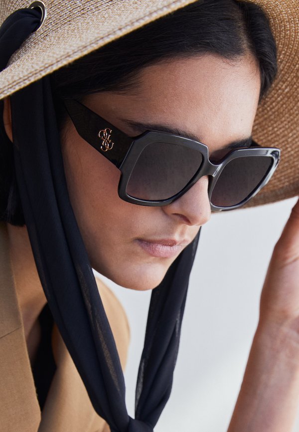 Guess Sunglasses - black