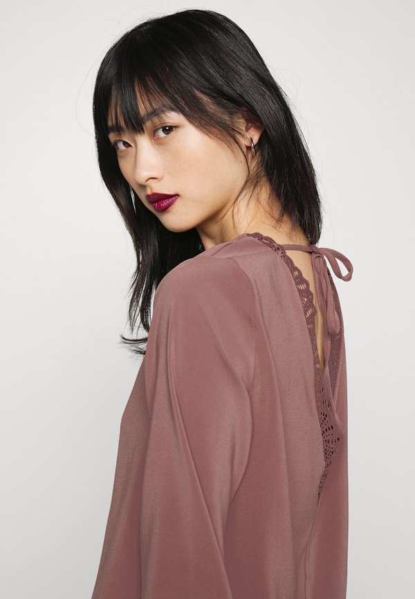 VILA Petite VIPALLA V NECK