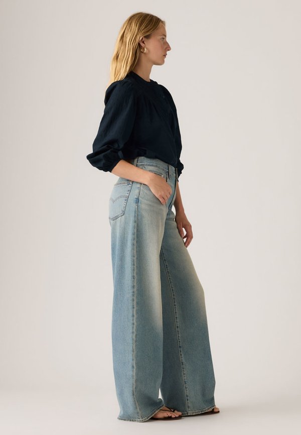 Levi's® XL STRAIGHT