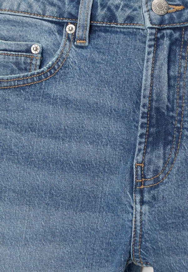 PULL&BEAR