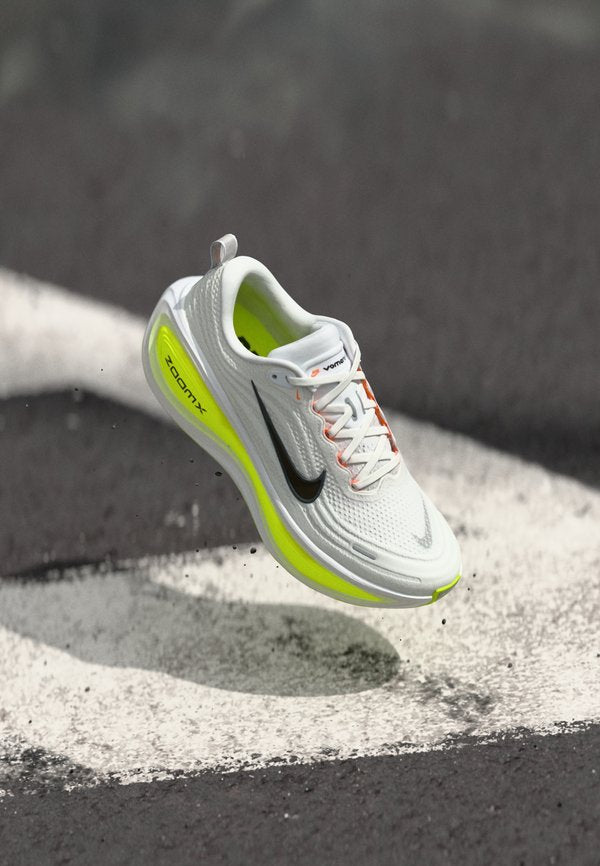 Nike Performance VOMERO PLUS - Road running shoes - white/black/volt/barely volt/summit white/total orange