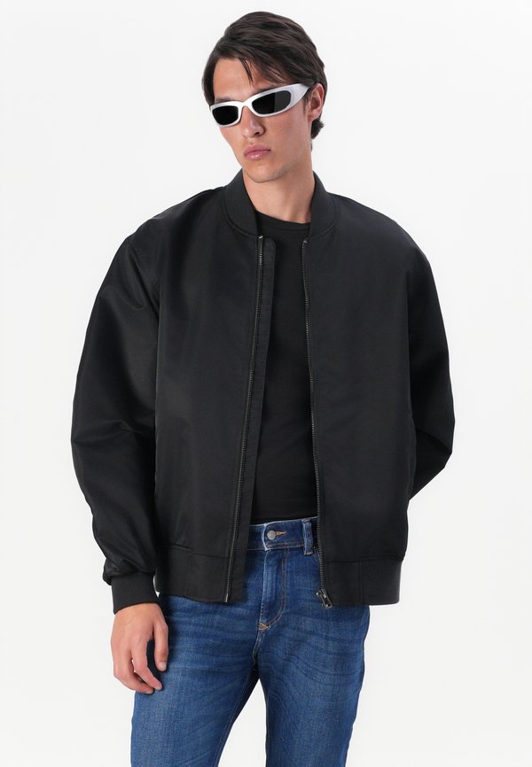 Diesel SLEENKER