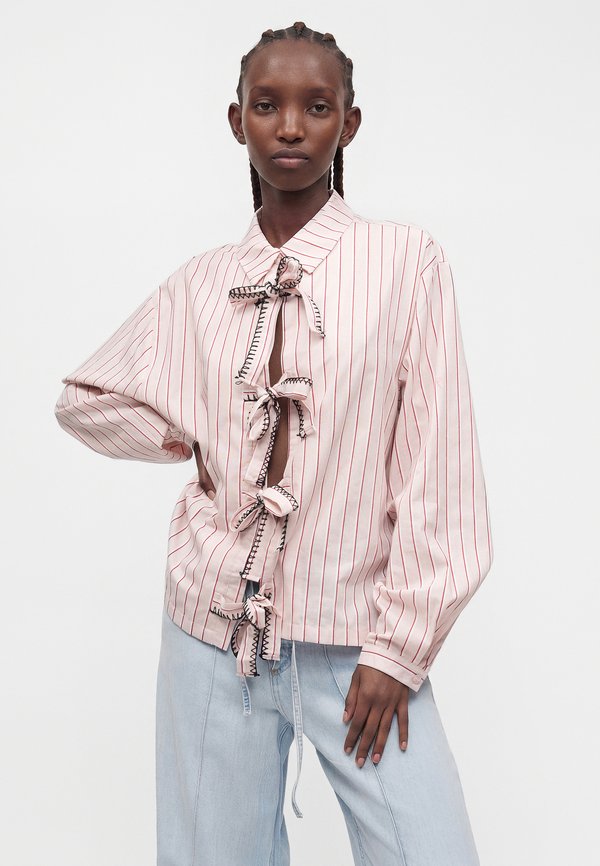Sister Jane HENRIK STRIPE BOW SHIRT UNISEX