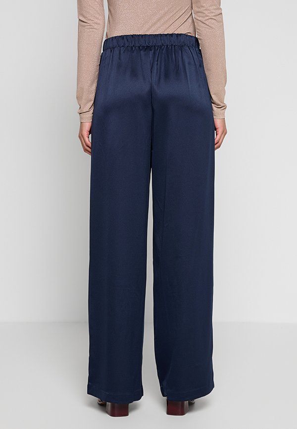 Vero Moda Tall VMLOU LOOSE FIT