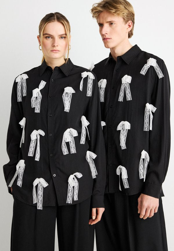 Sister Jane GIBSON BOW SHIRT UNISEX
