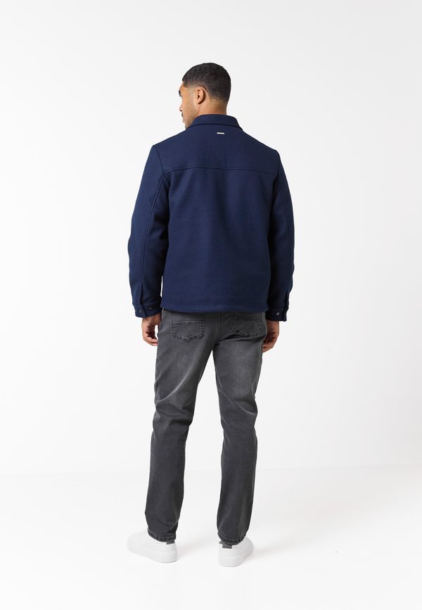 CLOSURE London FAUX WOOL BUTTON UP SHACKET