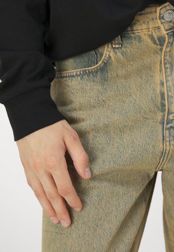 Only & Sons ONSFADE LOOSE TINTED BOX