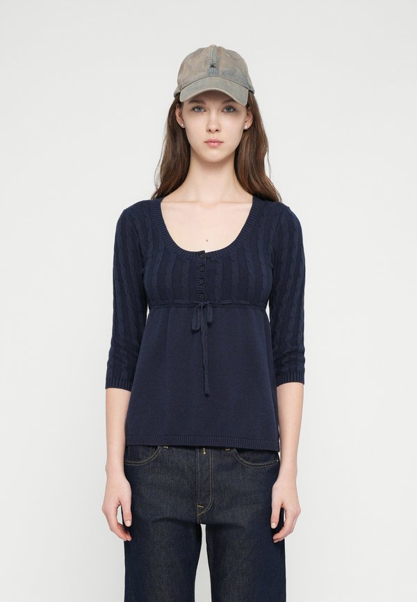 Hollister Co. BABYDOLL