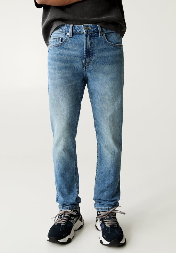 PULL&BEAR