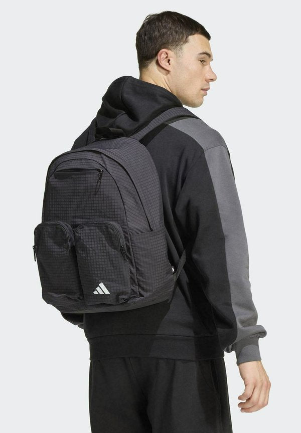 adidas Performance ADIDAS PERFORMANCE ESSENTIALS BACK TO CAMPUS BACKPACK UNISEX - Rucksack - black/white