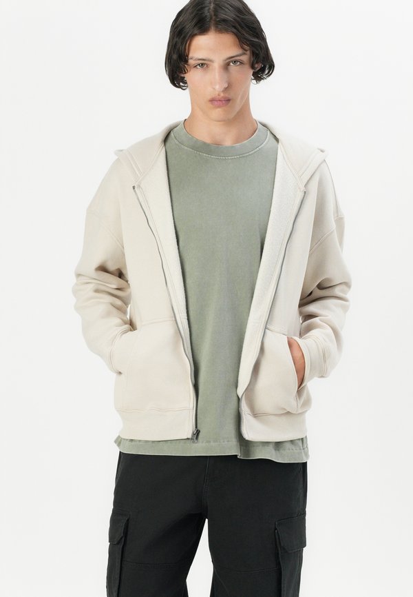 Hollister Co. SKATER BAGGY