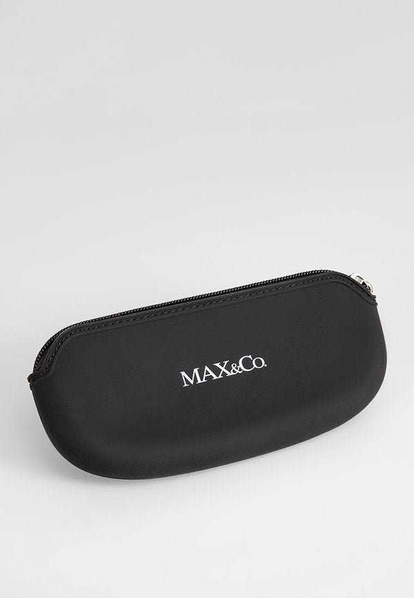 MAX&Co.