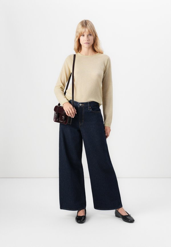 Selected SLFSHIRLEY O NECK