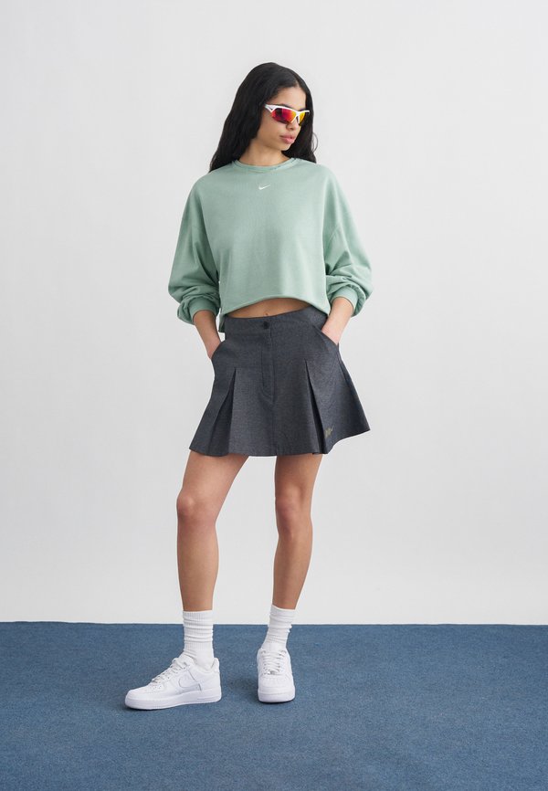 Nike Sportswear CHILL CREW