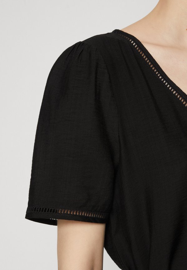 ONLY Tall ONLCELINE PAULA V NECK DRESS