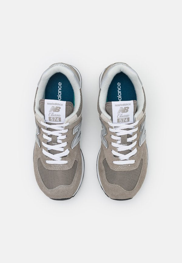 New Balance W574