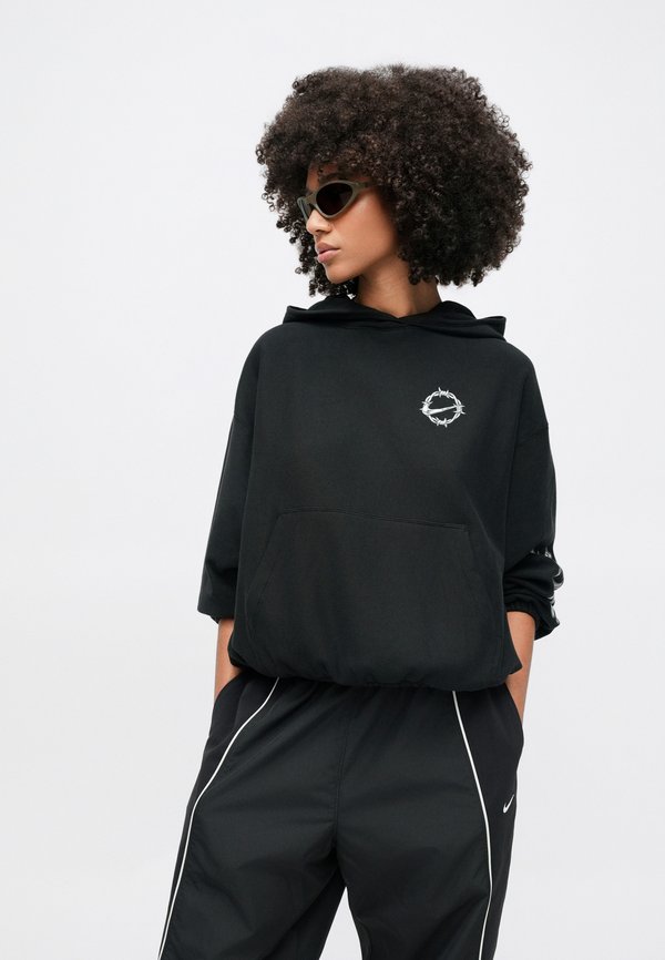 Nike Sportswear STREET