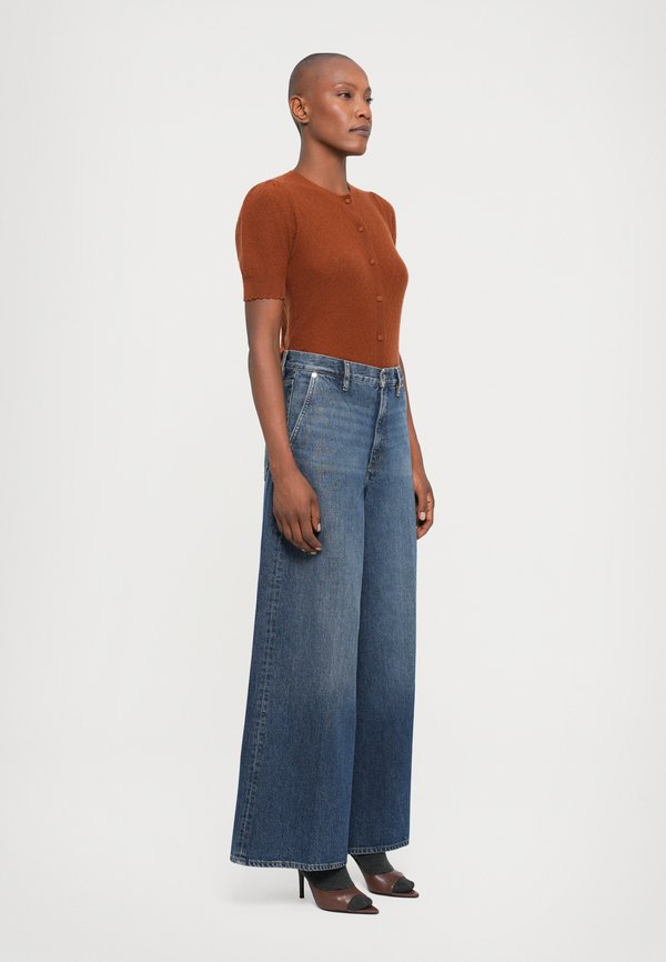FRAME THE DRAPE
