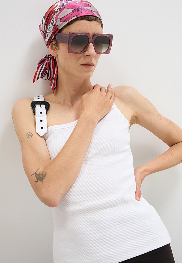 JPLUS KRIZIA
