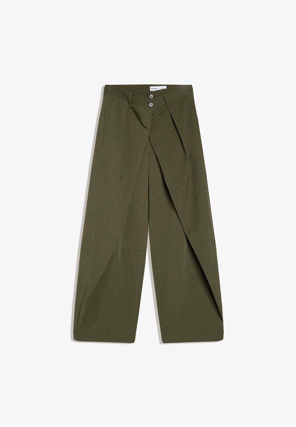 Bershka PLEATED BARREL - Trousers - khaki